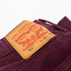 Men’s Burgundy corduroy pants